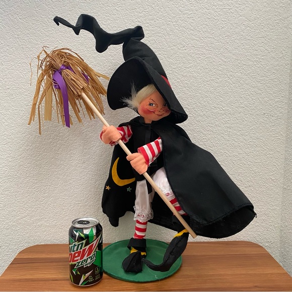 Vintage 1994 ANNALEE Doll Witch with Broom 20” Halloween Doll - Picture 9 of 15